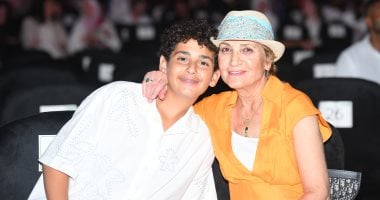 والدة أصالة مع حفيدها فى حفل ابنتها بمهرجان العلمين الجديدة
