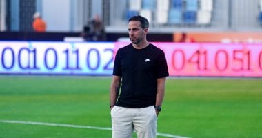 فيريرا يعالج أخطاء دفاع الزمالك قبل مواجهة المقاولون العرب فى الدوري يانيك فيريرا مدرب الزمالك