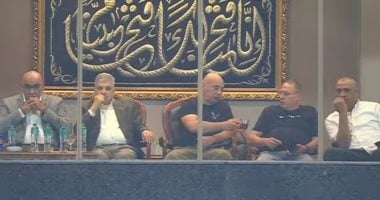 نيوز برو : 
                                            لقطة اليوم فى الدورى.. حسام حسن وطارق سليمان بـ