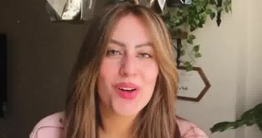 ماما.. نهال نبيل تطرح النسخة الأنثوية من أغنية عمرو دياب "بابا"