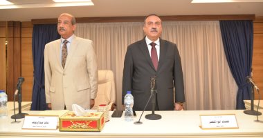 محافظ أسيوط خلال المجلس التنفيذى: خلق فرص عمل ودعم الاقتصاد المحلى أولوية محافظ أسيوط خلال المجلس التنفيذى