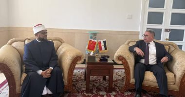 أمين البحوث الإسلامية: شيخ الأزهر يولي ملفات الطلاب الوافدين من الصين عناية خاصة أمين البحوث الإسلامية يلتقي السفير المصري