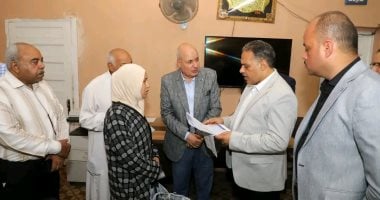 محافظ الشرقية خلال لقاء المواطنين