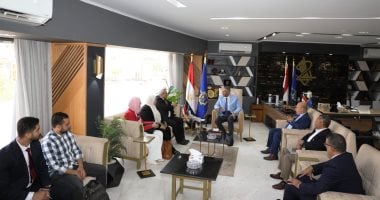 محافظ أسوان ووفد مشروعات النقل