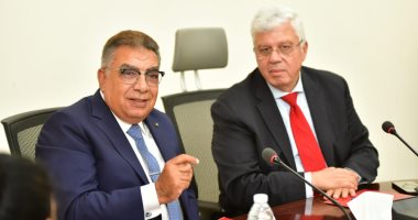 محافظ الدقهلية يشارك أولى جلسات مجلس أمناء جامعة المنصورة الجديدة محافظ الدقهلية ووزير التعليم العالى
