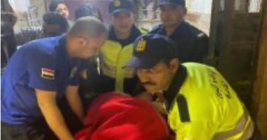 الأمن الإنسانى.. الداخلية تنقل مسنة إلى المستشفى