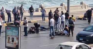 بالأسماء.. ارتفاع عدد ضحايا حادث كورنيش الشاطبى لحالتى وفاة و7 مصابين حادث تصادم على طريق الكورنيش الإسكندرية