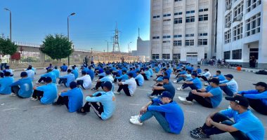 بحضور نحو 700طالب وطالبة.. رئيس جامعة دمنهور يتفقد دورات التربية الوطنية جانب من فعاليات الدورة
