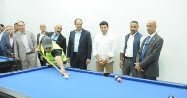 الدكتور أشرف صبحى وزير الشباب والدكتور عمرو عثمان مدير صندوق مكافحة الإدمان والكاتب الصحفى مدحت وهبه 