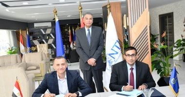 محافظة أسوان توقع بروتوكول تأهيل الشباب للتسويق الإلكترونى جانب من الحدث