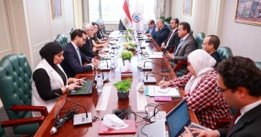 وزير الصحة يستقبل مستشار رئيس كولومبيا لتعزيز التعاون فى تقديم المساعدات لغزة وزير الصحة يستقبل مستشار الرئيس الكولومبي