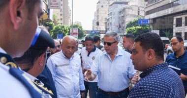 محافظ الإسكندرية يتفقد تنفيذ توسعة طريق الحرية ومنع استغلال أرصفة المشاة