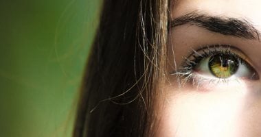 نيوز برو : 
                                            4 زيوت طبيعية تساعد على تكثيف الرموش وتطويلها.. بخطوات بسيطة وسهلة
                                        