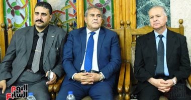 طاهر أبو زيد فى عزاء والد العامرى فاروق