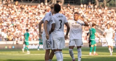 ريال مدريد يكتسح تيرول النمساوي برباعية وديا قبل انطلاق الموسم.. فيديو
