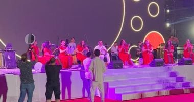 فريق فلكورينا علي مسرح جمصة
