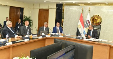  إيرادات القابضة للأدوية المستهدفة بالموازنة تقفز إلى 18مليار جنيه بنمو 343%