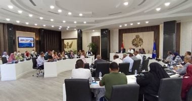 محافظة أسوان تشارك فى جلسة وصف مشروع القطار الكهربائى السريع جانب من الحدث