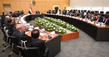 نيوز برو : 
                                            كامل الوزير: إعداد قاعدة بيانات بالمطالب والتحديات والفرص المرتبطة بتوطين الصناعة
                                        
