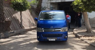 خروج جثمان صنع الله إبراهيم من معهد ناصر إلى مسجد آل رشدان لصلاة الجنازة