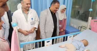 محافظ الشرقية يختتم زيارته الميدانية لمركز منيا القمح بمستشفى السعديين 