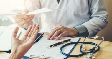 نيوز برو : 
                                            اليوم العالمى للخط.. ليه خط الدكاترة وحش وماحدش بيعرف يفهمه؟
                                        