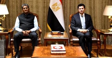 وزير الشباب والرياضة يلتقي بسفير دولة الهند بالقاهرة لبحث التعاون المشترك وزير الرياضة وسفير الهند