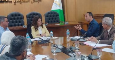 نائب محافظ الجيزة تبحث مقترحات معالجة وتدوير المخلفات بمقلب شبرامنت