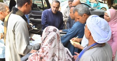 محافظ أسيوط يوجه بعلاج رضيعة تعانى من مشكلة بالشريان فى ذراعها