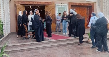 وزراء سابقين وشخصيات عامة على جنازة وزير التموين السابق على مصيلحى