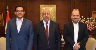 الرئيس التنفيذى الجديد لعرب سات يزور مدينة الإنتاج الإعلامى