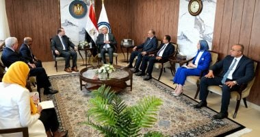 نيوز برو : 
                                            وزير البترول يبحث مع انرجوس العالمية التعاون القائم فى سفن التغييز
                                        