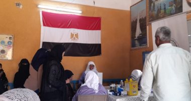 محافظ أسوان يستعرض جهود وحدة تكافؤ الفرص خلال الـ3 شهور الماضية