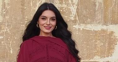 سمر نعيم تقدم سهرات خاصة عن مهرجان القلعة على قناة الحياة سمر نعيم
