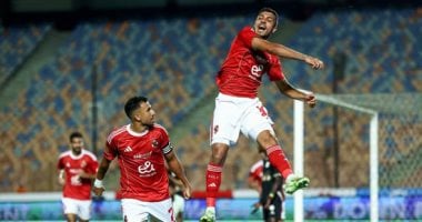 محمد شريف يتقدم للأهلي أمام فاركو فى الدقيقة 10.. فيديو وصور محمد شريف