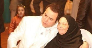 صبحي خليل ووالدته