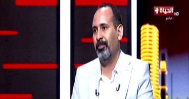 الدكتور عبد المهدي مطاوع المحلل السياسي الفلسطيني