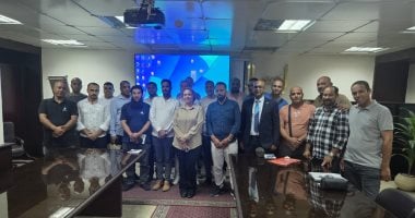 وزارة النقل تطلق برنامج مجانى لتدريب وتأهيل سائقي الشاحنات والأتوبيسات وتوفر فرص عمل بمرتبات مجزية.. محاضرات عن الصحة النفسية وتجنب الضغوط منعًا للحوادث.. وتطبيق عملى على قواعد المرور والقيادة الآمنة تأهيل سائقي الشاحنات
