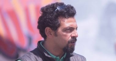 لحظات الفراق والحزن فى جنازة مدير التصوير تيمور تيمور.. الصدمة تسيطر على وجوه النجوم.. والدته: أطيب قلب ادعوا له عريس بيتزف فى الجنة.. زوجته: كان قلبه حاسس طلبها ونالها تيمور تيمور