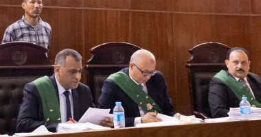 المؤبد وغرامة 100 ألف جنيه لعامل بتهمة الإتجار فى المواد المخدرة بسوهاج محكمة جنايات سوهاج