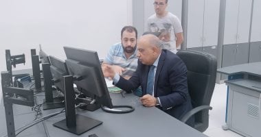نيوز برو : 
                                            الكهرباء: الشبكة القومية للكهرباء آمنة ومستقرة وقادرة على استيعاب ارتفاع الأحمال
                                        