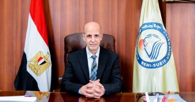 رئيس جامعة بنى سويف يصدر قرارات بتجديد وتعيين 18 مديراً لوحدات ومراكز الجامعة