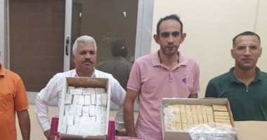 "تموين سوهاج" يضبط سلعًا ولحومًا منتهية الصلاحية وسجائر مهربة بجرجا