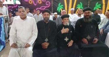 بمشاركة عدد من القساوسة.. أهالي قرية بقنا يحتفلون بافتتاح مدرسة للقرآن الكريم