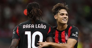 ميلان يتأهل لدور الـ32 ببطولة كأس إيطاليا بعد الفوز على باري.. فيديو ميلان
