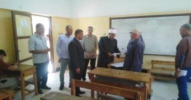 رئيس منطقة الإسماعيلية الأزهرية يتابع امتحانات الدور الثانى للثانوية