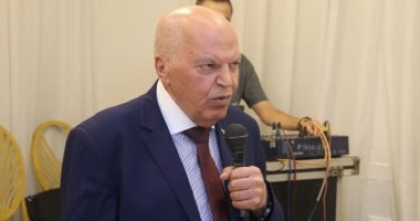 نقيب المعلمين يكشف تفاصيل منصة الذكاء الاصطناعى لتدريب المدرسين