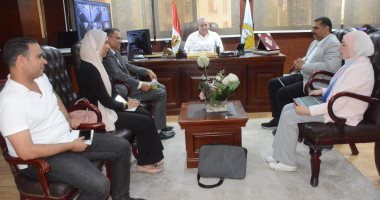 محافظ الغربية يعقد اجتماعا لمتابعة تنفيذ تكليفات الحكومة بشأن قانون الإيجار القديم