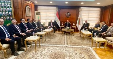 رئيس النيابة الإدارية يستقبل رئيس مجلس إدارة نادى مستشارى الهيئة فى المنيا