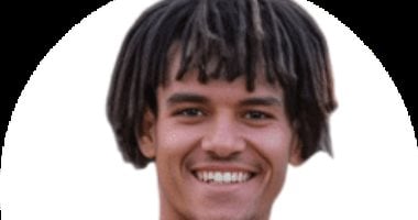 إصابة لاعب المقاولون بقطع في الرباط الصليبي خلال مشاركته بالتدريبات عبد الرحمن أكمل لاعب المقاولون العرب